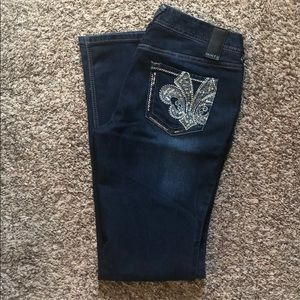 Premium Vanity Sasha Curvy Bootcut Jeans - size 28